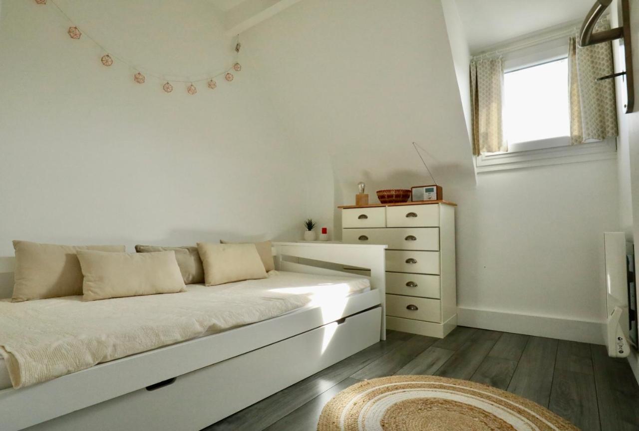 Appartement De L'Hippodrome Avec Deux Chambres Deauville Eksteriør billede