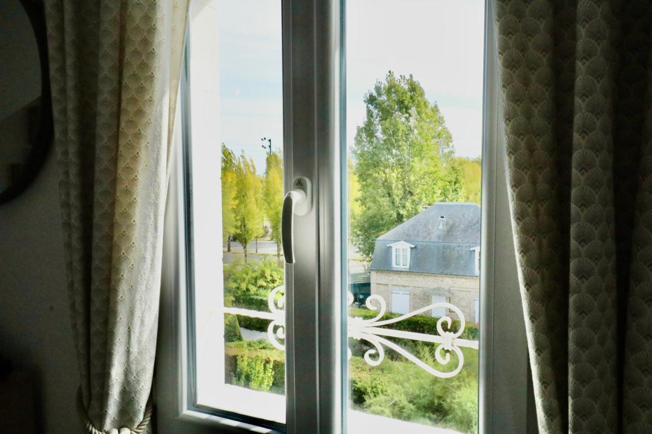 Appartement De L'Hippodrome Avec Deux Chambres Deauville Eksteriør billede